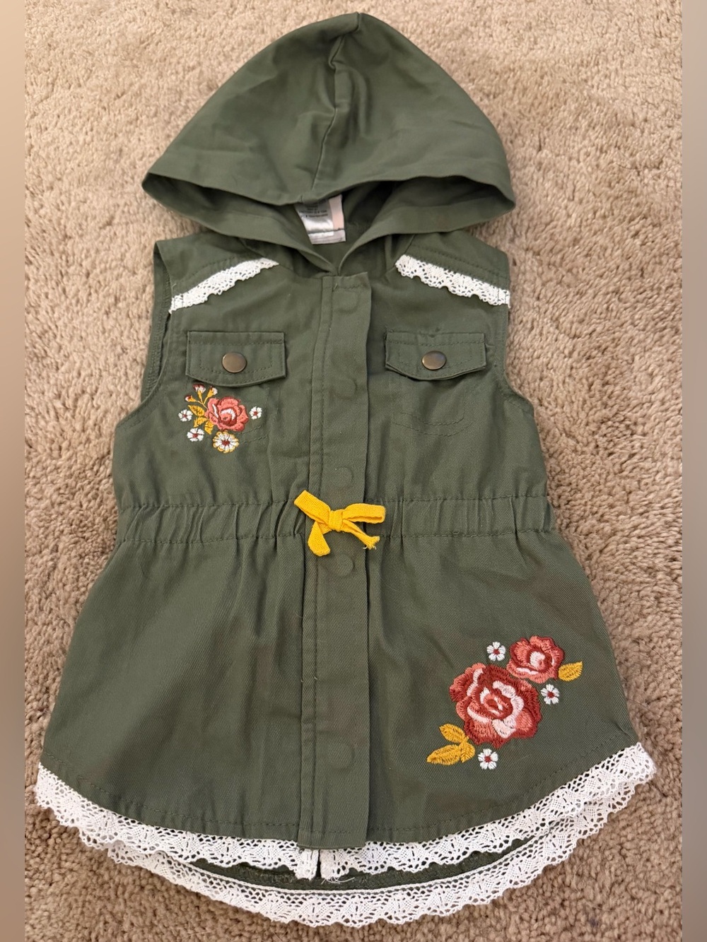 Vintage Little Lass Olive Embroidered Hooded Vest Size 18 Month 100% Cotton